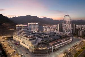 淳安千岛湖 MOXY 酒店的摩天轮城市的空中景观