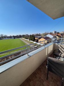 Un balcón o terraza en Apartman Vukan