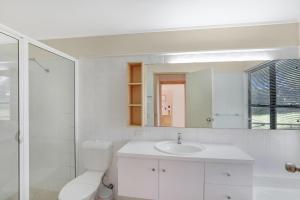 Koupelna v ubytování Aaronvale + 6 fotografií