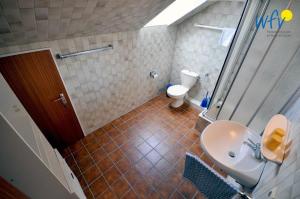 Ένα μπάνιο στο Kirchstr 38 Borkum Ferienwohnung 38 +12 φωτογραφίες