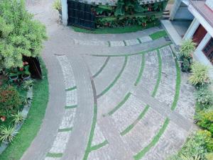 Giardino di Power Zone Guest House