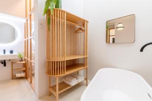 Posteľ alebo postele v izbe v ubytovaní AD3B Bright 3Br and 2Bath apartment Downtown Sevilla