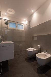 ペスキエーラ・デル・ガルダにあるPrestige Garda Home - Borgo Secoloのギャラリーの写真