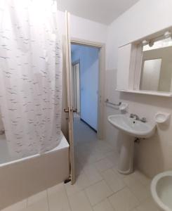 Kúpeľňa v ubytovaní Casetta in Alta Val Ceno
