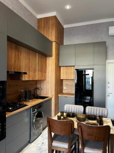 Virtuvė arba virtuvėlė apgyvendinimo įstaigoje 3A, 183, 45m2, Tashkent City Park, Boulevard
