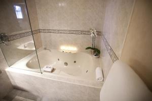 Bagno di Distinction Coachman Hotel, Palmerston North