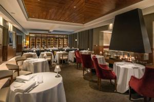 Restaurant ou autre lieu de restauration dans l'établissement Hilton Amsterdam