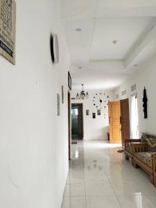 Φωτογραφία από το άλμπουμ του Villa alnisa σε Megamendung