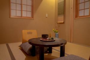 Posezení v ubytování Saju Kyoto 茶住 京都