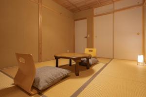Posezení v ubytování Saju Kyoto 茶住 京都
