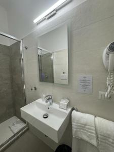 Koupelna v ubytování Hotel RomAntica
