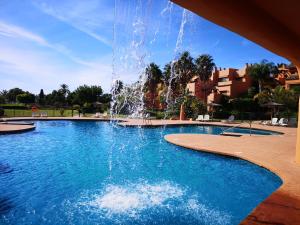 Bazén v ubytovaní Sailor House con piscina en la nueva Milla de Oro alebo v jeho blízkosti
