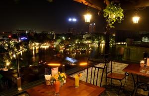 Nápoje v ubytování Centre Point Hanoi Hotel