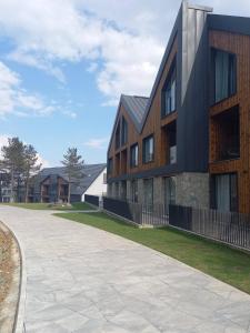Budova, v ktorej sa apartmán nachádza
