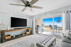 Et tv og/eller underholdning på Beach House