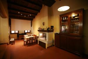 Coffee and tea making facilities at B&B Contarine