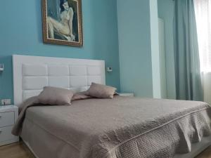 Letto o letti in una camera di Hotel & Restaurant White City