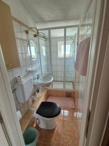 Kúpeľňa v ubytovaní Vila Mateja + 27 fotografií