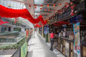 V Residence 2R1B at Sunway Velocity by Bai Yi # 0812
