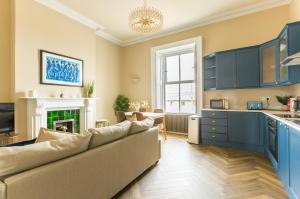 Kuchyň nebo kuchyňský kout v ubytování Greystones Harbour Apartments