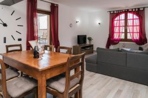 Istumisnurk majutusasutuses Al Borgo