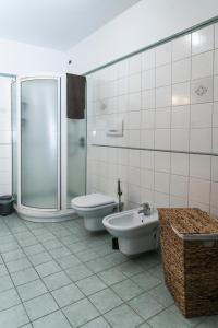 Vannituba majutusasutuses Al Borgo