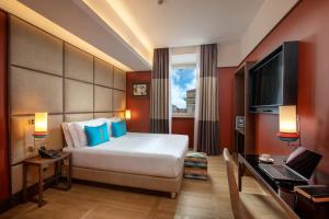 TV/trung tâm giải trí tại The Independent Hotel