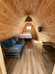 Posteľ alebo postele v izbe v ubytovaní Camping Ripolles