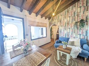 Posezení v ubytování Belvilla by OYO Casa Torcalillos + 27 fotografií