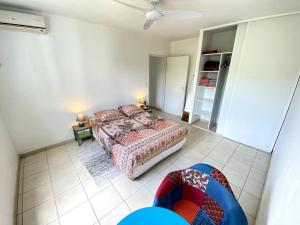 Ένα ή περισσότερα κρεβάτια σε δωμάτιο στο Appartement - Vue mer et montagne
