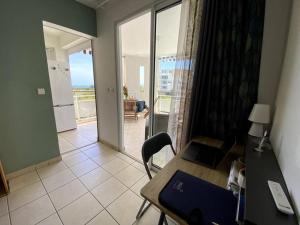 Χώρος καθιστικού στο Appartement - Vue mer et montagne