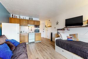 Η κουζίνα ή μικρή κουζίνα στο Neskowin Resort Unit #203