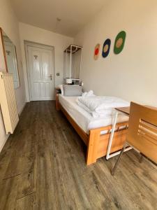 Giường trong phòng chung tại Hotel Lido