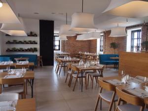 Restaurace v ubytování Hotel Restaurant Na Návsi