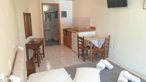 Kuchyň nebo kuchyňský kout v ubytování Aggelika Apartments