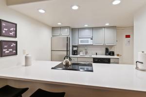 Gallery image of Vail International Unit 207 in Vail