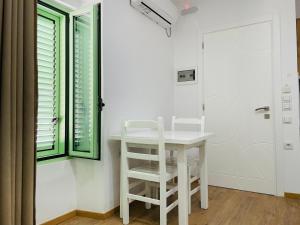 Fotografie z fotogalerie ubytování Guesthouse near the Castle of Himare v destinaci Himare