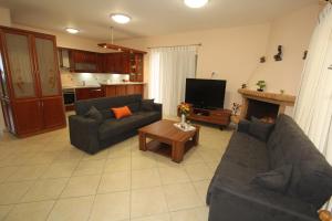 Posezení v ubytování SPACIOUS COUNTRY APARTMENT