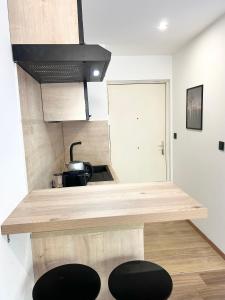 Gallery image of Studio 100m gare Part-Dieu/terrasse/Parking privé in Lyon +9 photos