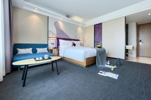 Gallery image of Yizhi Hotel - Guangzhou Zhujiang New Town Huashi Subway Station Branch Free shuttle buses at the Canton Fair in Guangzhou
