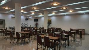 Restaurace v ubytování Hotel Cepu Indah 1