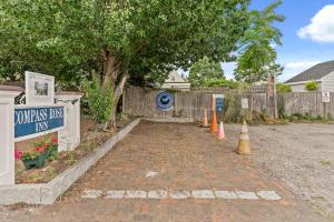 Φωτογραφία από το άλμπουμ του Downtown Steps to Waterfront "The Garden" σε Newburyport