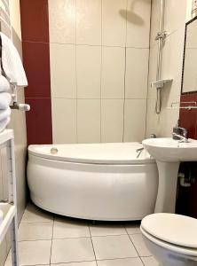 Łazienka w obiekcie Apartamenty i Studia HERBARIUM