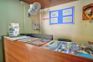a counter in a hospital room with aperature at Golden Studio Apartment Goa in Calangute