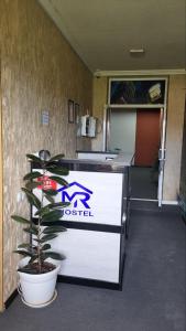 Ο χώρος του λόμπι ή της ρεσεψιόν στο MR hostel