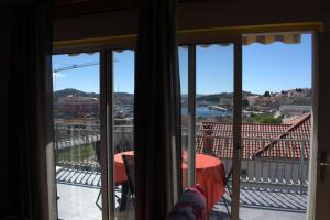 Hrvatska, TRIBUNJ, Apartman Marko