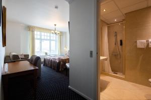 Bilik mandi di Milling Hotel Saxildhus
