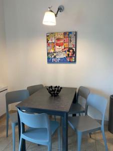 Fotografie z fotogalerie ubytování Beau Duplex T3 vue panoramique Luberon v destinaci Pertuis