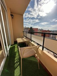 Balkón nebo terasa v ubytování Apartamento céntrico Alba