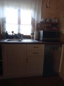 Cucina o angolo cottura di Agroturystyka Przy Siole Budy